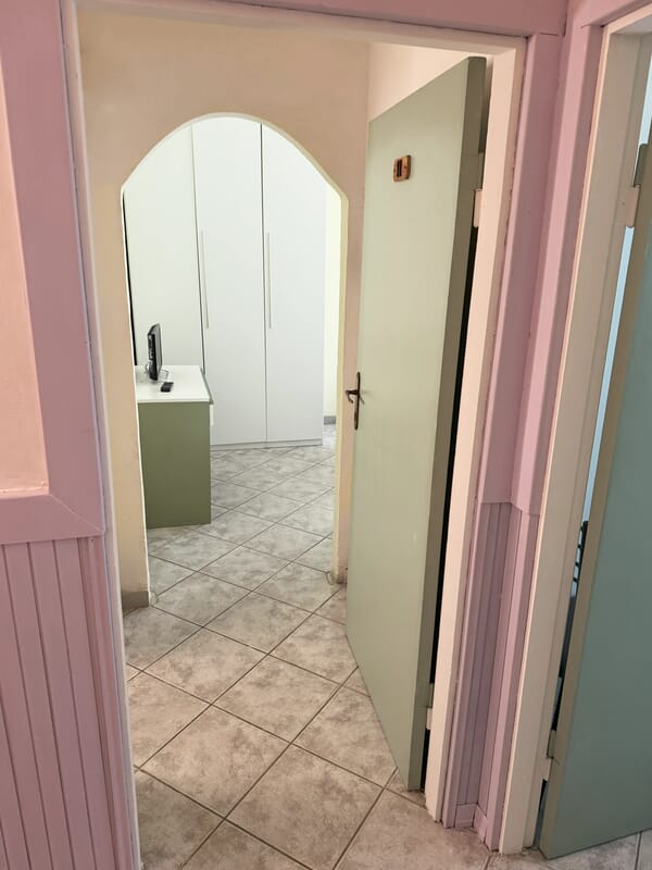 L'Ingresso della Camera tripla dell'Albergo Golfo